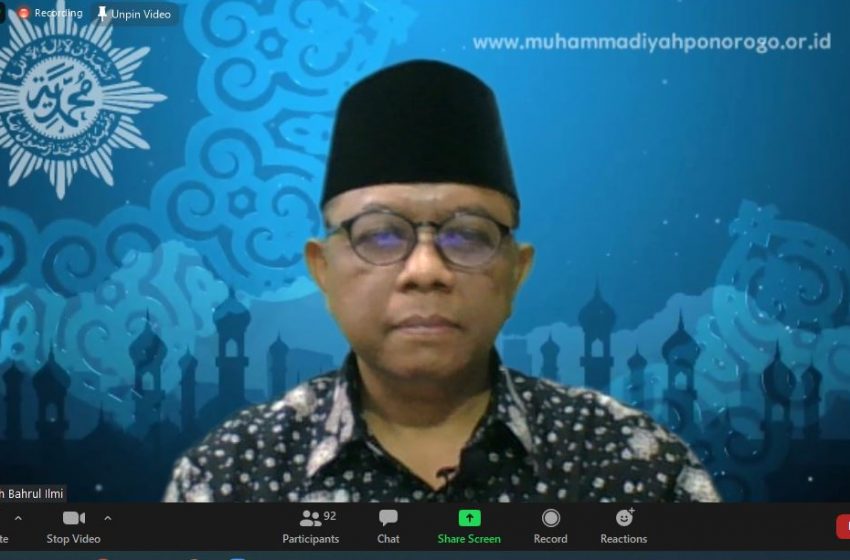  Ketua Muhammadiyah Ponorogo jadi narasumber Webminar Nasional PSAA-LKSA