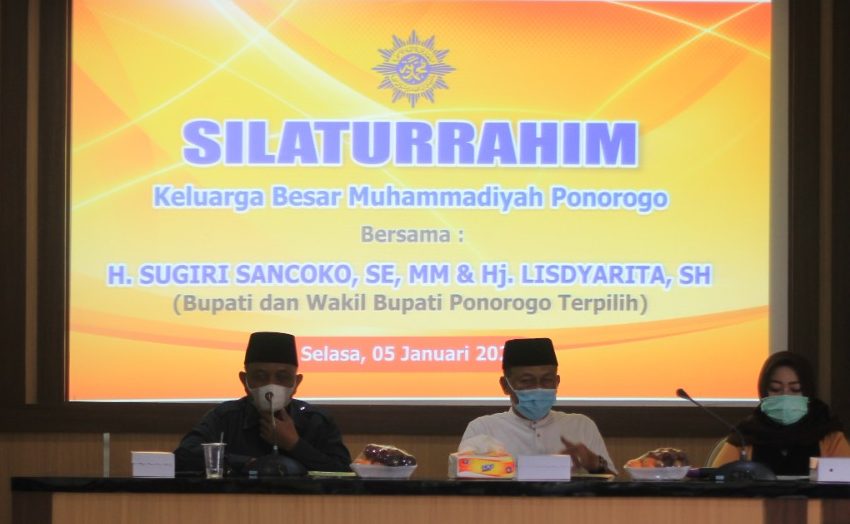  Silaturrahim dengan Bupati dan Wakil Bupati Terpilih, Muhammadiyah sampaikan Pokok Pikiran Menuju Ponorogo Hebat